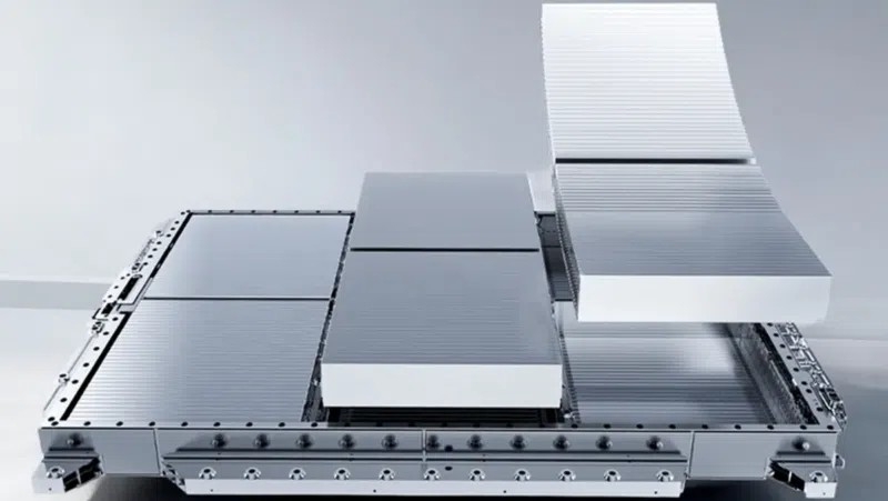 BYD Battery CTO Defends 2nd-Gen Blade Battery and 9-Minute Flash Charging