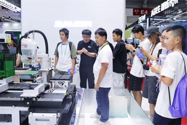 Sunwoda Showcases Cutting-Edge Battery Technology and Sustainable Solutions at China International Su
