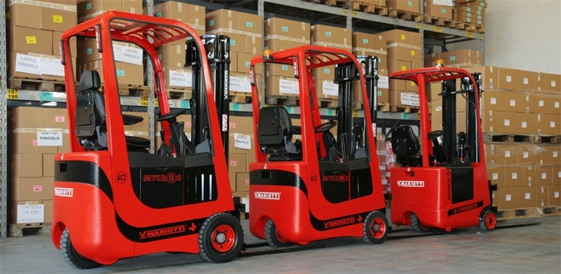 A Comprehensive Guide to Forklift Batteries: Charging, Differences, and Benefits